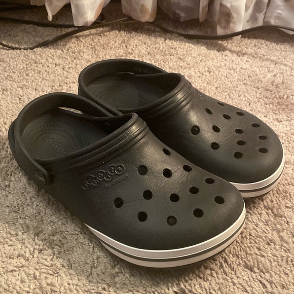 Jibbitz by Crocs black and white clogs unisex size 7M/9W - Picture 1 of 17